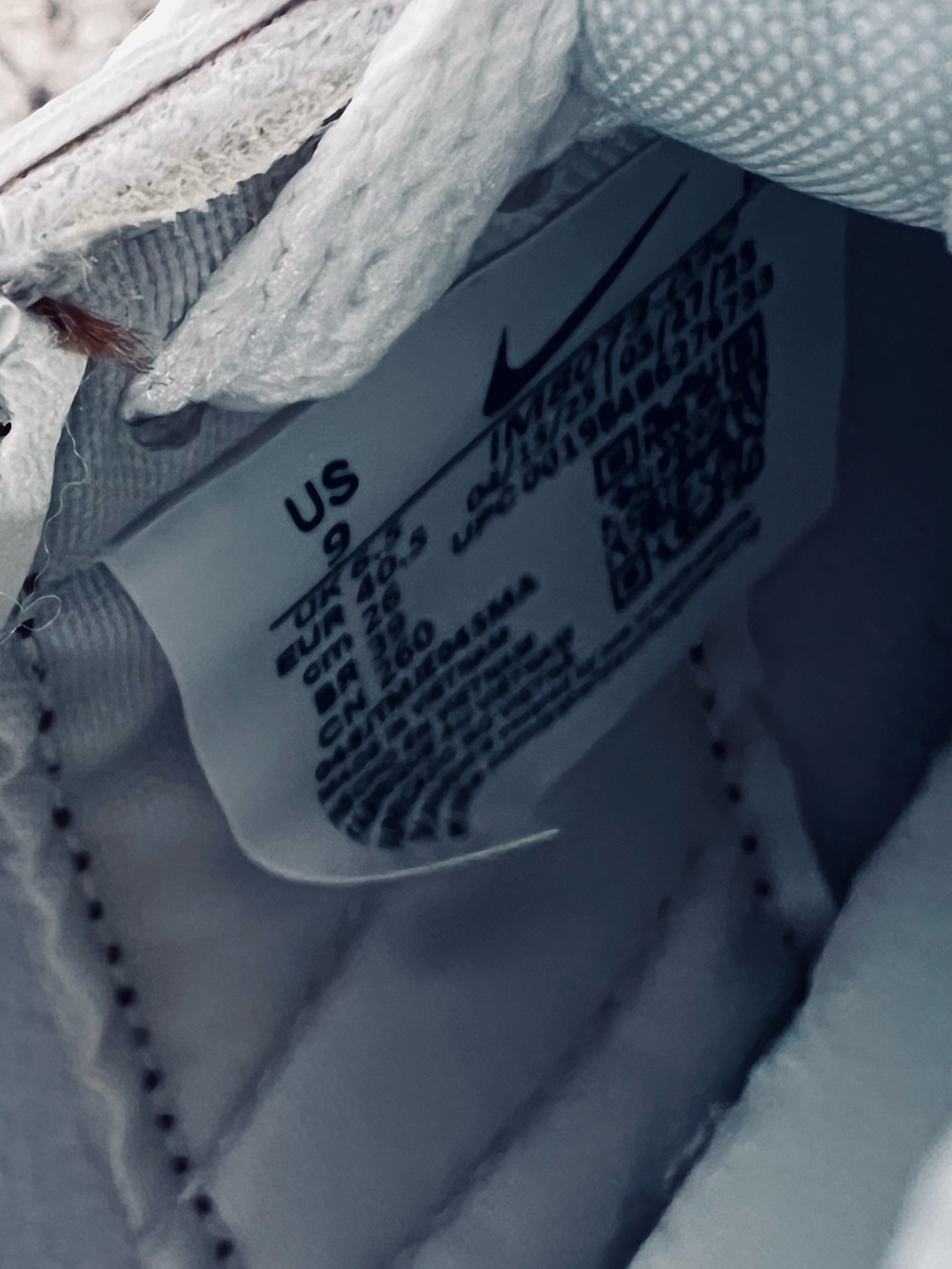 Nike pony hair cow ๐ print sneakers 9 - Picture 4 of 9